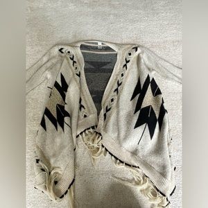 Cardigan/ shawl